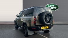Land Rover Defender 3.0 D250 X-Dynamic SE 110 5dr Auto Diesel Estate